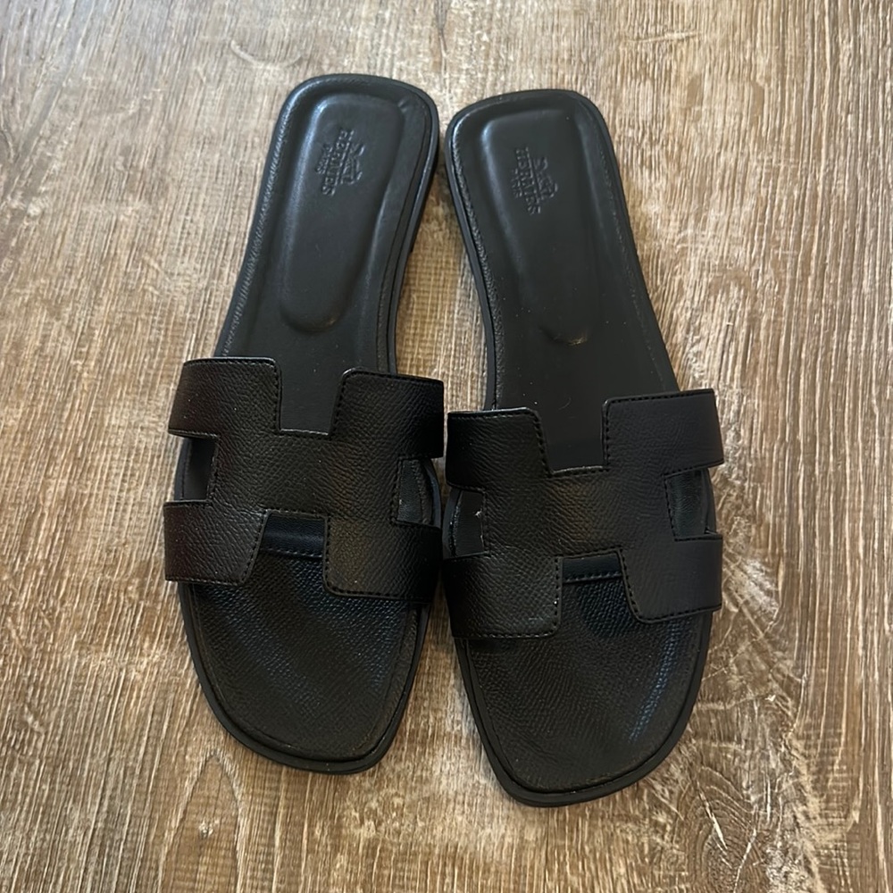 Oran Sandals